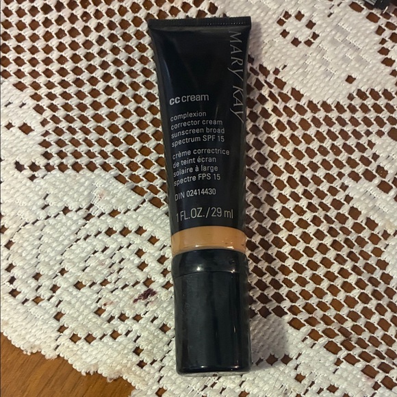Mary Kay Other - Mary Kay CC Cream - Broad Spectrum SPF 15 - Medium Beige
